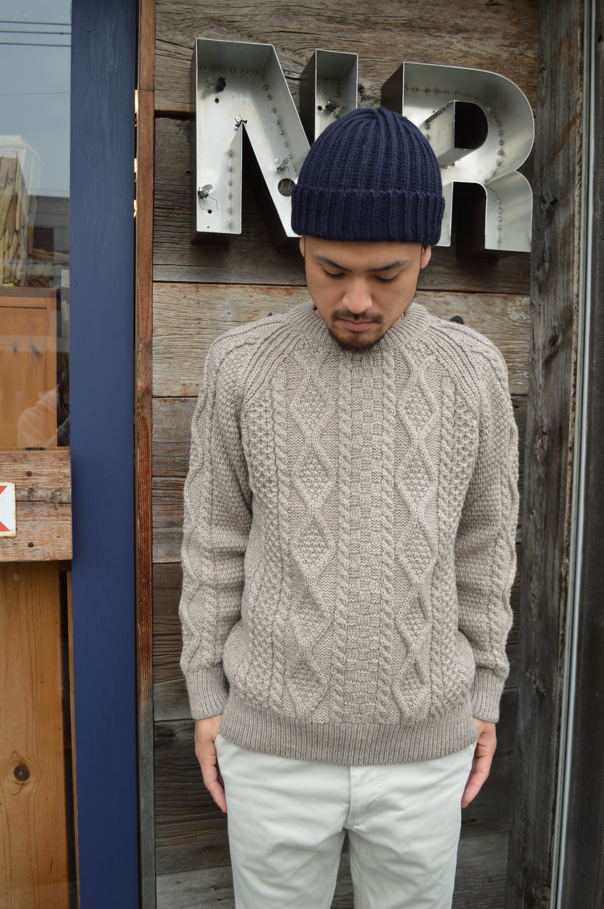 ROWLINSON KNITWEAR RICHMOND Made in U.K. CRYSTAL KNIT WEAR