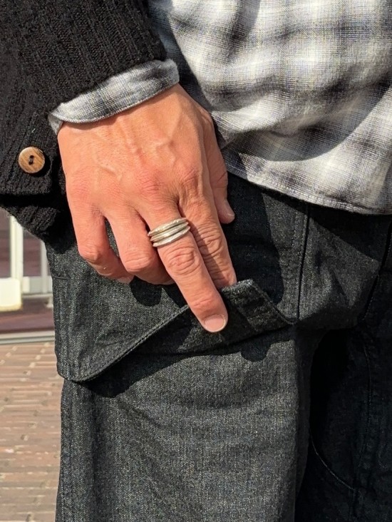 33