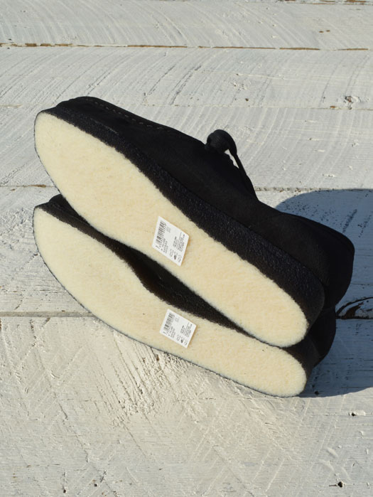 【Clarks ORIGINALS】　Wallabee　(Black Suede)