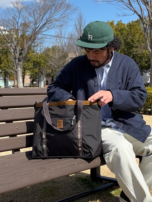 Mountain Utility Tote Bag　