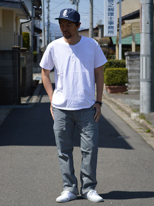 S/S HENLEY NECK TEE