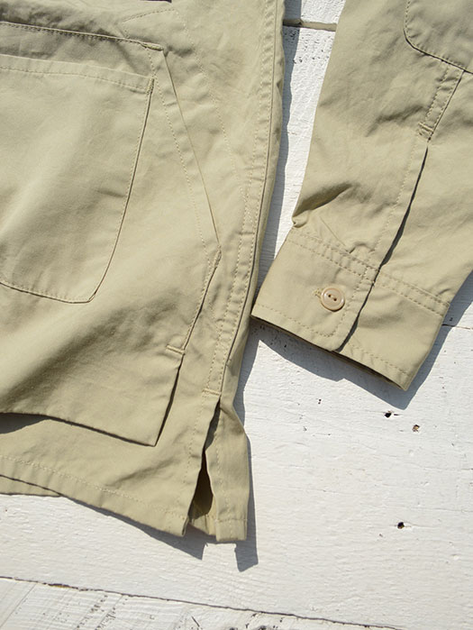 Tree Chopper Bud Half　(Weeds Poplin)