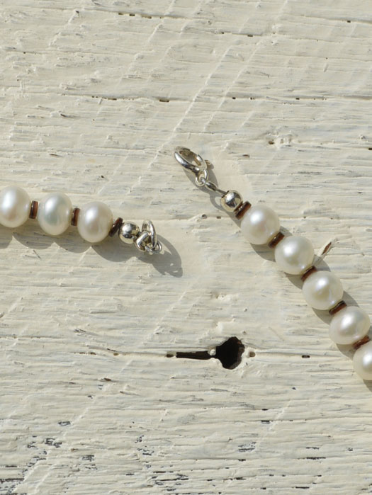 【Colina Yazzie】　Fresh Water Pearl Necklace