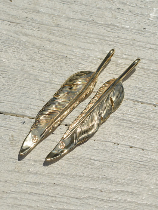 18K GOLD NATABANE FEATHER