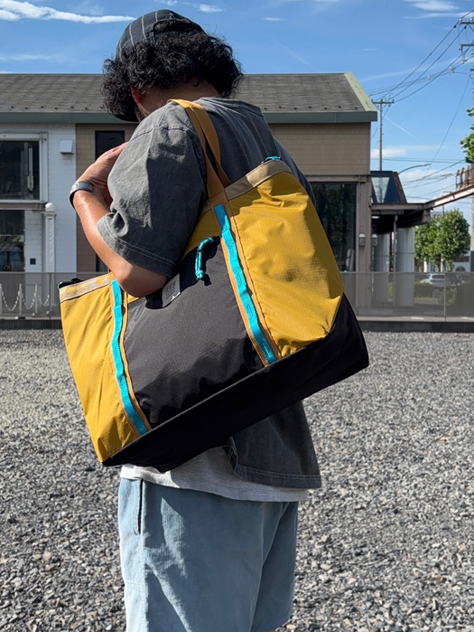 MOUNTAIN UTILITY TOTE BAG　