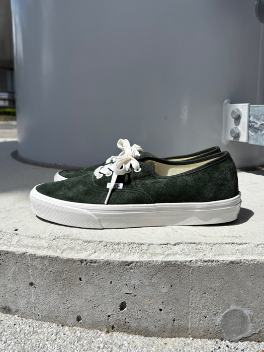 Authentic (Pig Suede)　