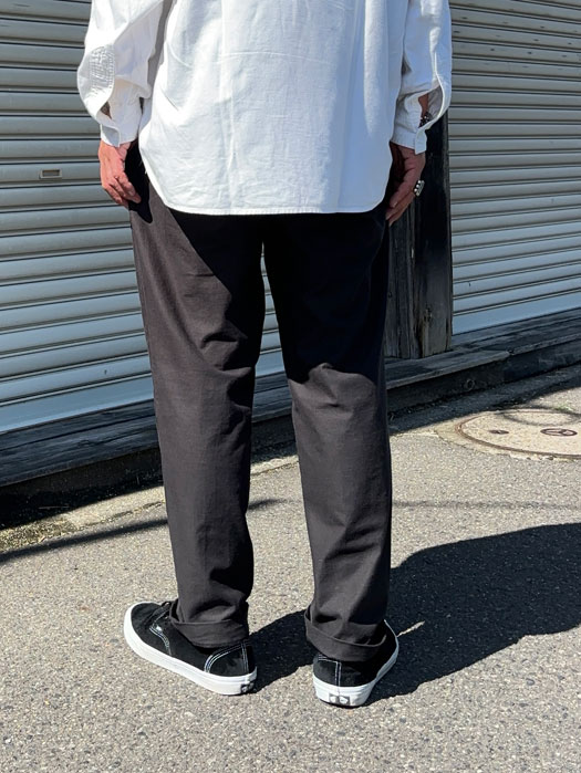 Back Nep Trousers