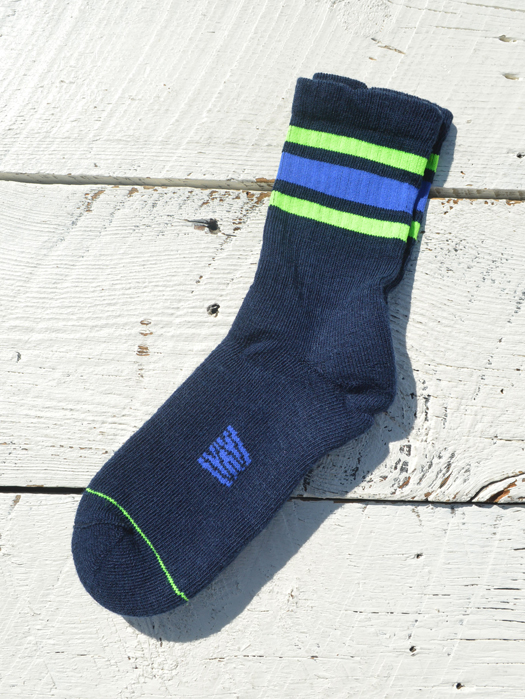 【WILDERNESS WEAR】 Half Beast Line Socks