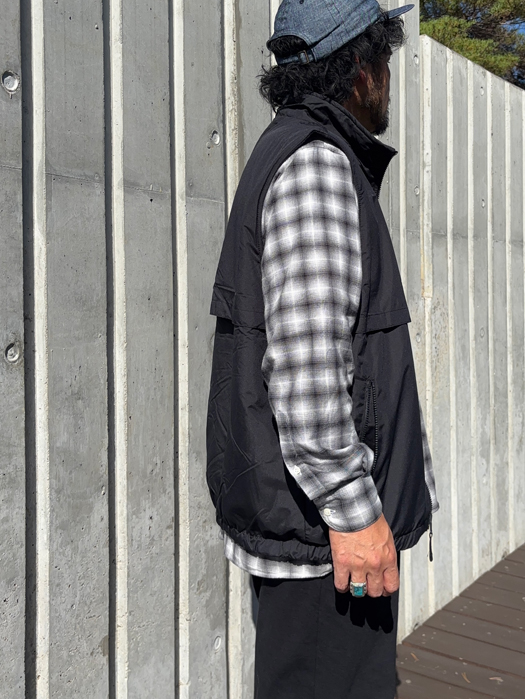 【Port Authority】 Reversible Charger Vest