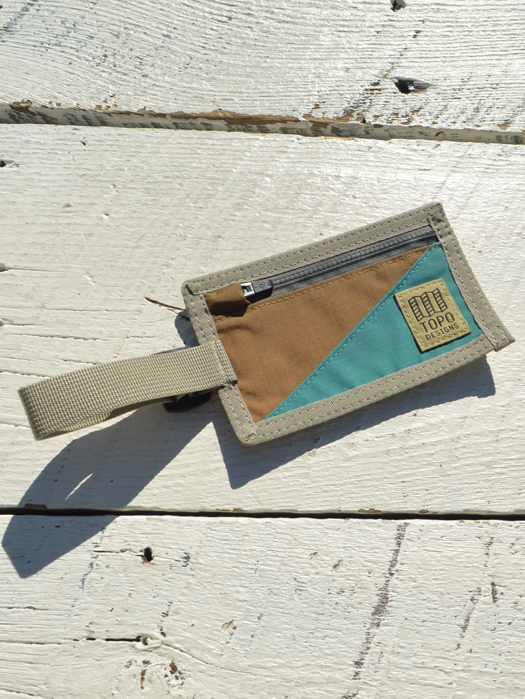 LUGGAGE TAG