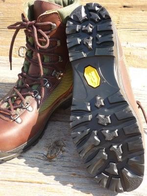 Combo Trekking Boot　(Middle Cut)